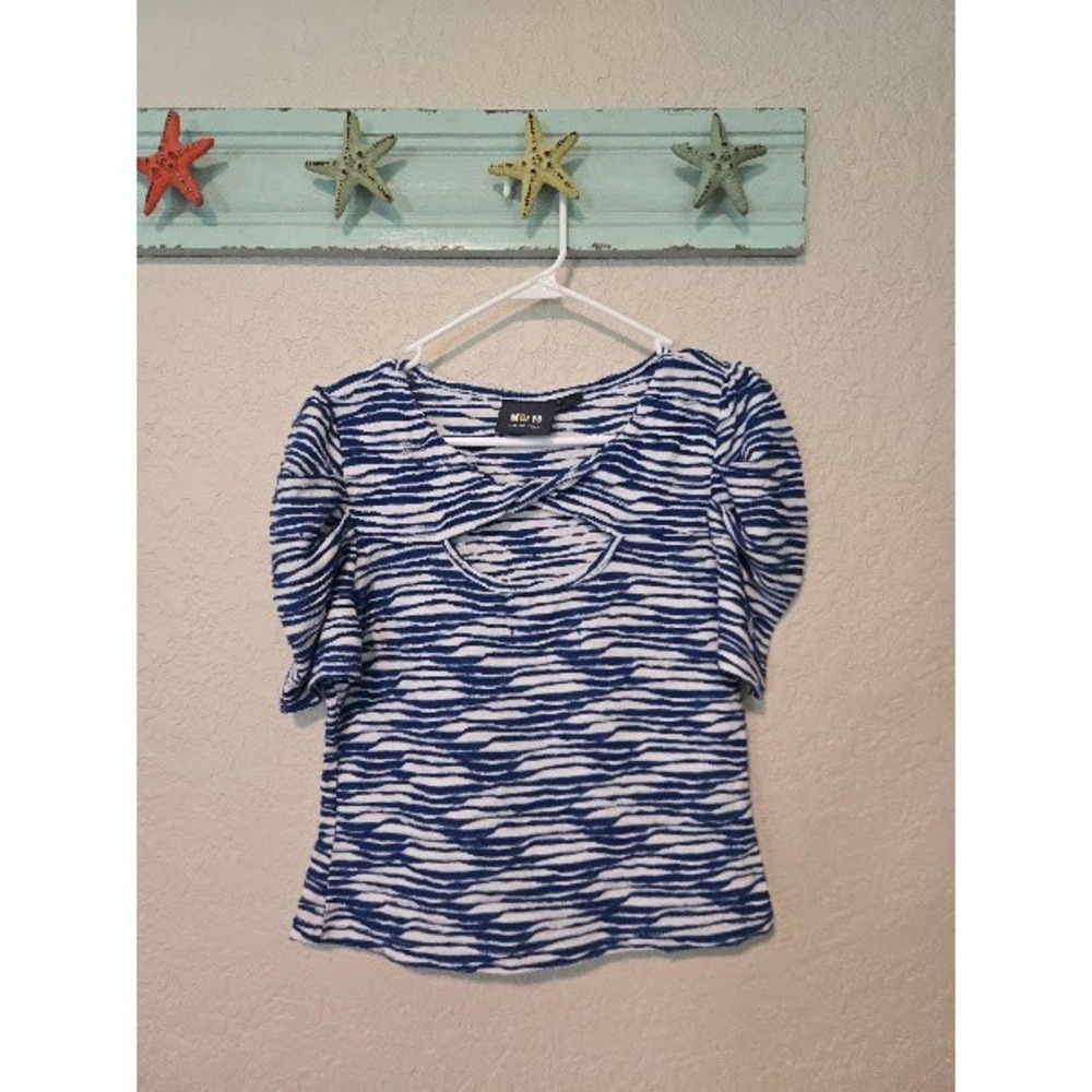 Maeve Anthropologie Blue White Twist Keyhole Puff Sleeve Knit Top Medium